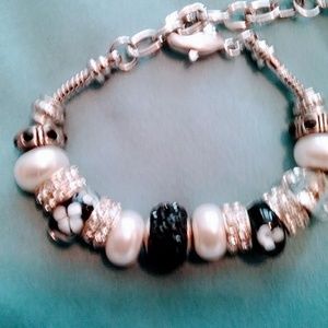 Pandora Like bracelet  from Bella  Perlina black